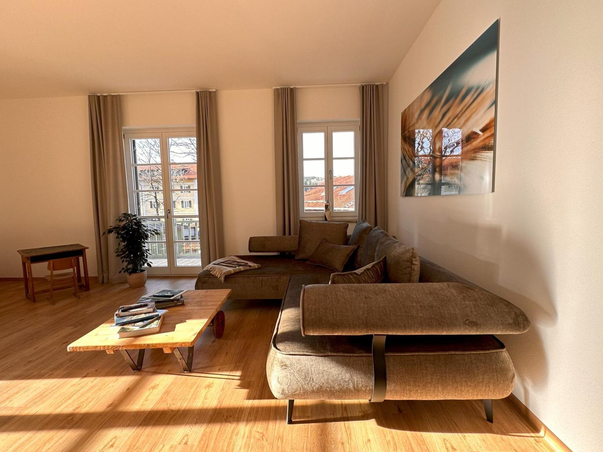 Vaicun Stays Luxury Apartments - Stilvolle Apartments Am Tegernsee Gmund am Tegernsee Buitenkant foto